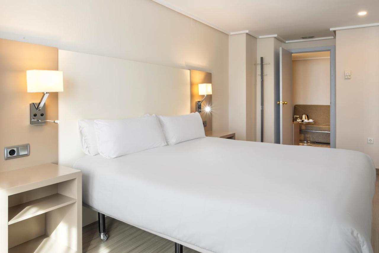 B&B Hotel Cartagena Cartagonova エクステリア 写真