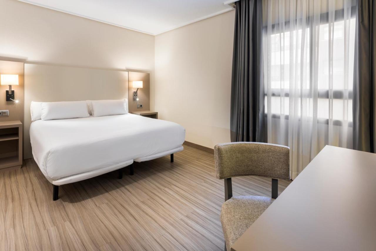 B&B Hotel Cartagena Cartagonova エクステリア 写真
