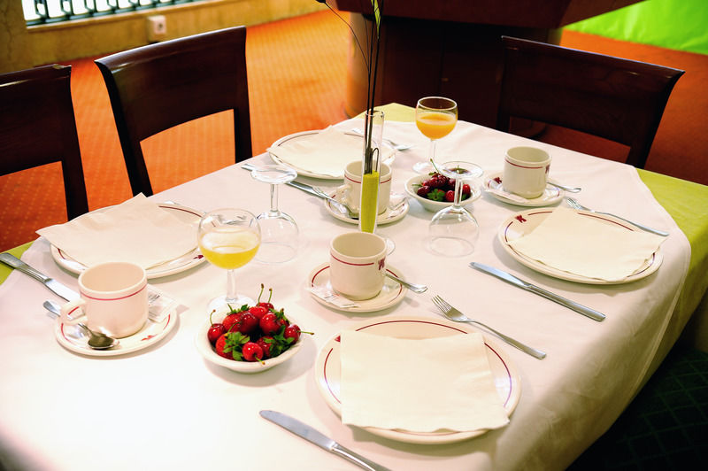 B&B Hotel Cartagena Cartagonova エクステリア 写真