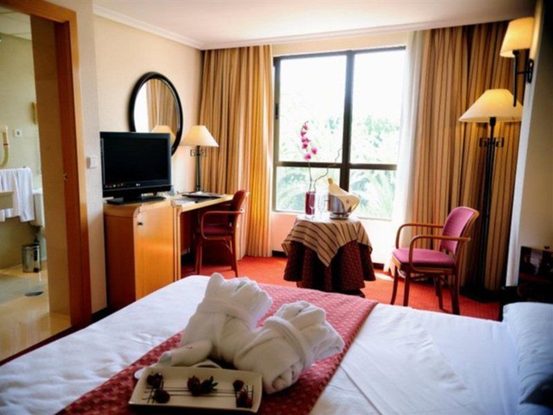 B&B Hotel Cartagena Cartagonova エクステリア 写真