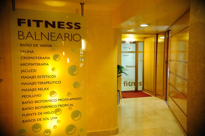 B&B Hotel Cartagena Cartagonova エクステリア 写真